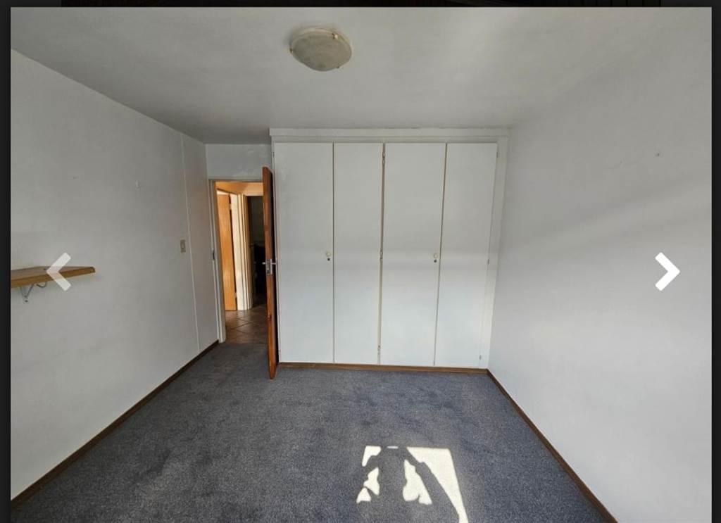 2 Bed Apartment in Hatfield photo number 7