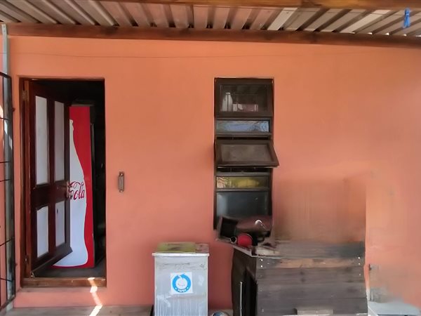 2 Bedroom House 2 Bedroom House