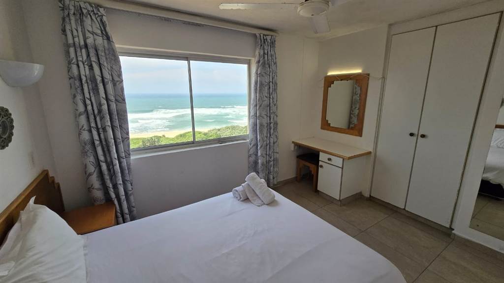 3 Bed Apartment in Port Shepstone photo number 5