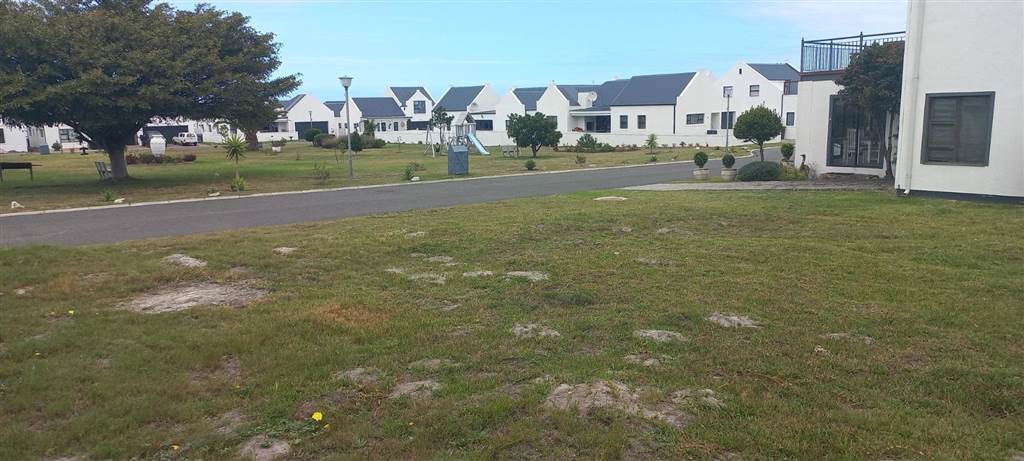 333 m² Land available in Sandbaai photo number 6