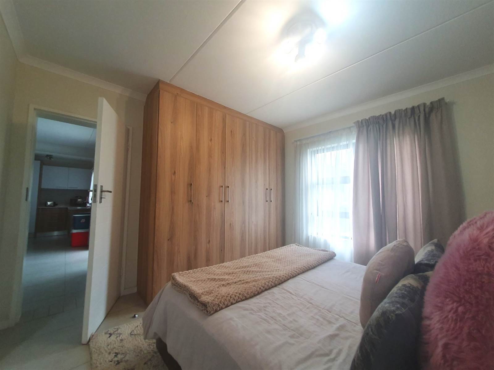 2 Bed Apartment in Modderfontein photo number 14