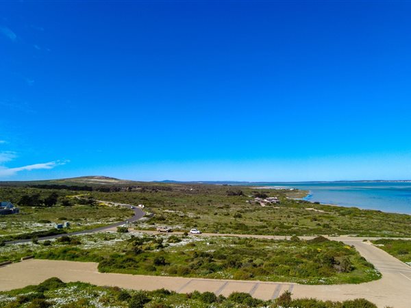 829 m² Land available in Langebaan Central