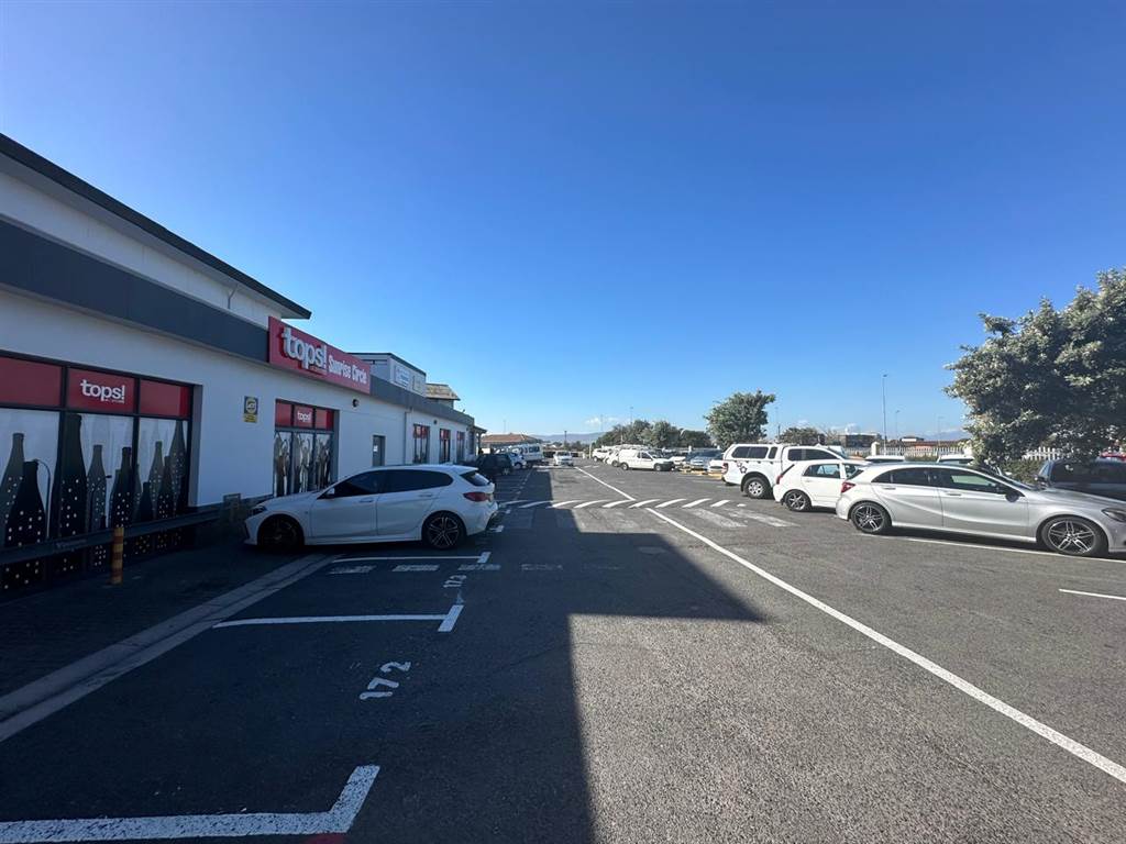 197  m² Commercial space in Maitland photo number 2