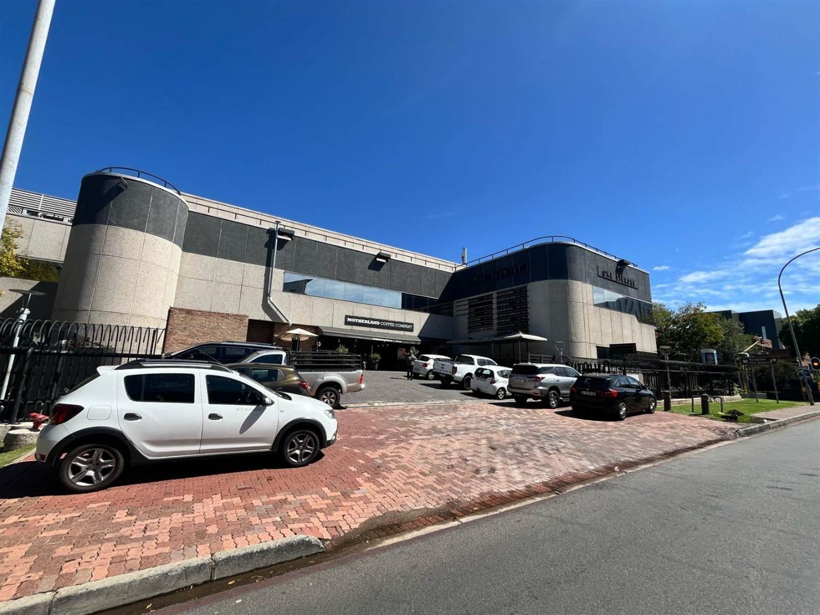 348  m² Commercial space in Rosebank photo number 7