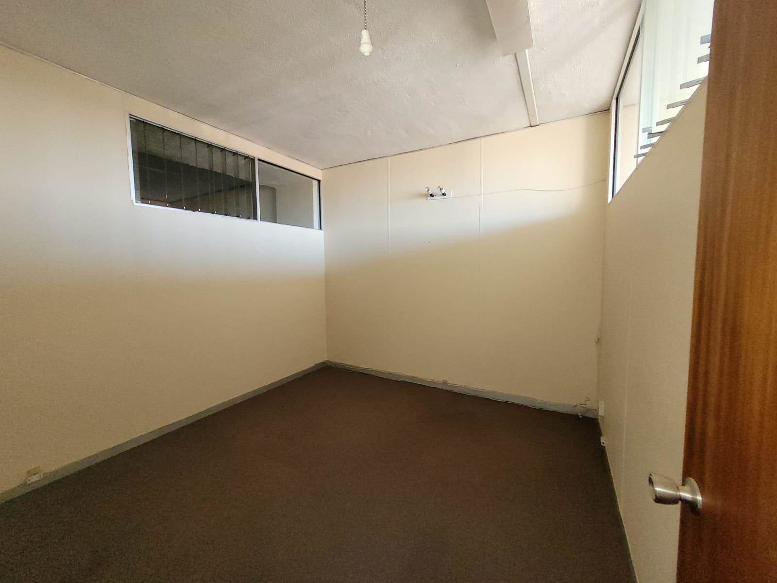 130  m² Commercial space in Kempton Park Central photo number 5