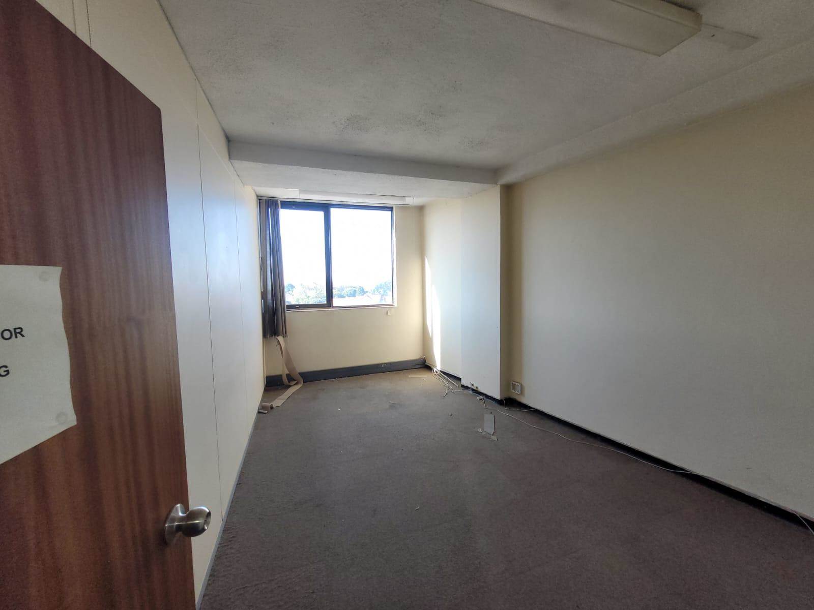 130  m² Commercial space in Kempton Park Central photo number 9