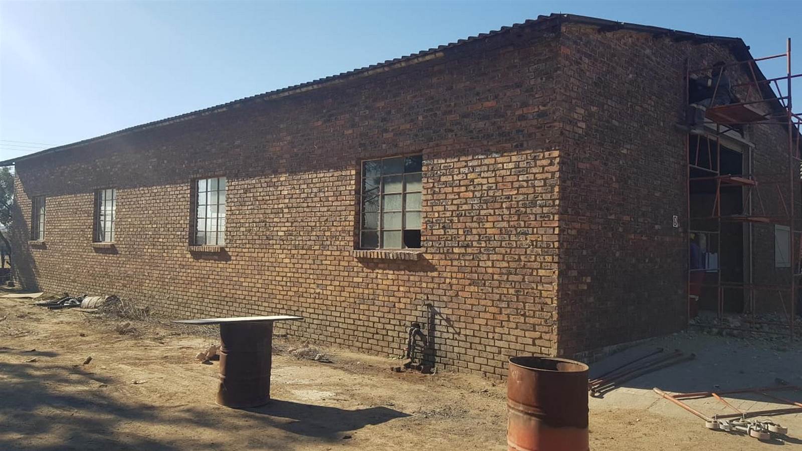 69 ha Land available in Witbank photo number 6