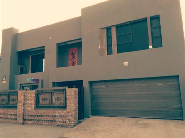 4 Bed House in Vista Park