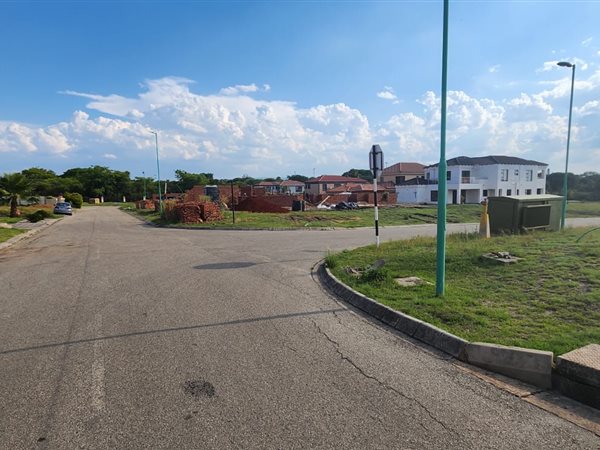 512 m² Land available in Brits Central