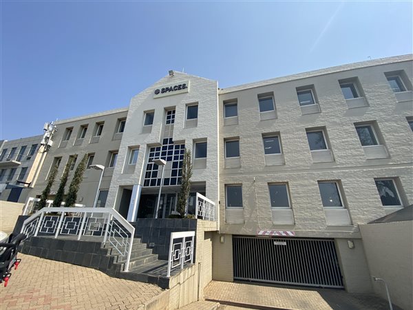 60  m² Commercial space in Rivonia