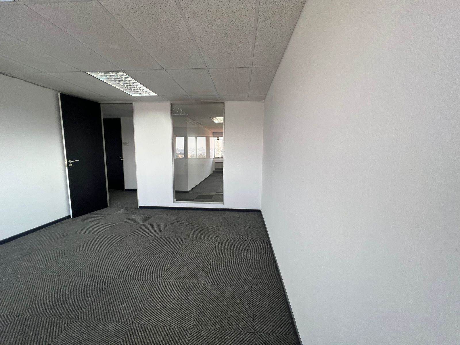 24  m² Commercial space in Rivonia photo number 22