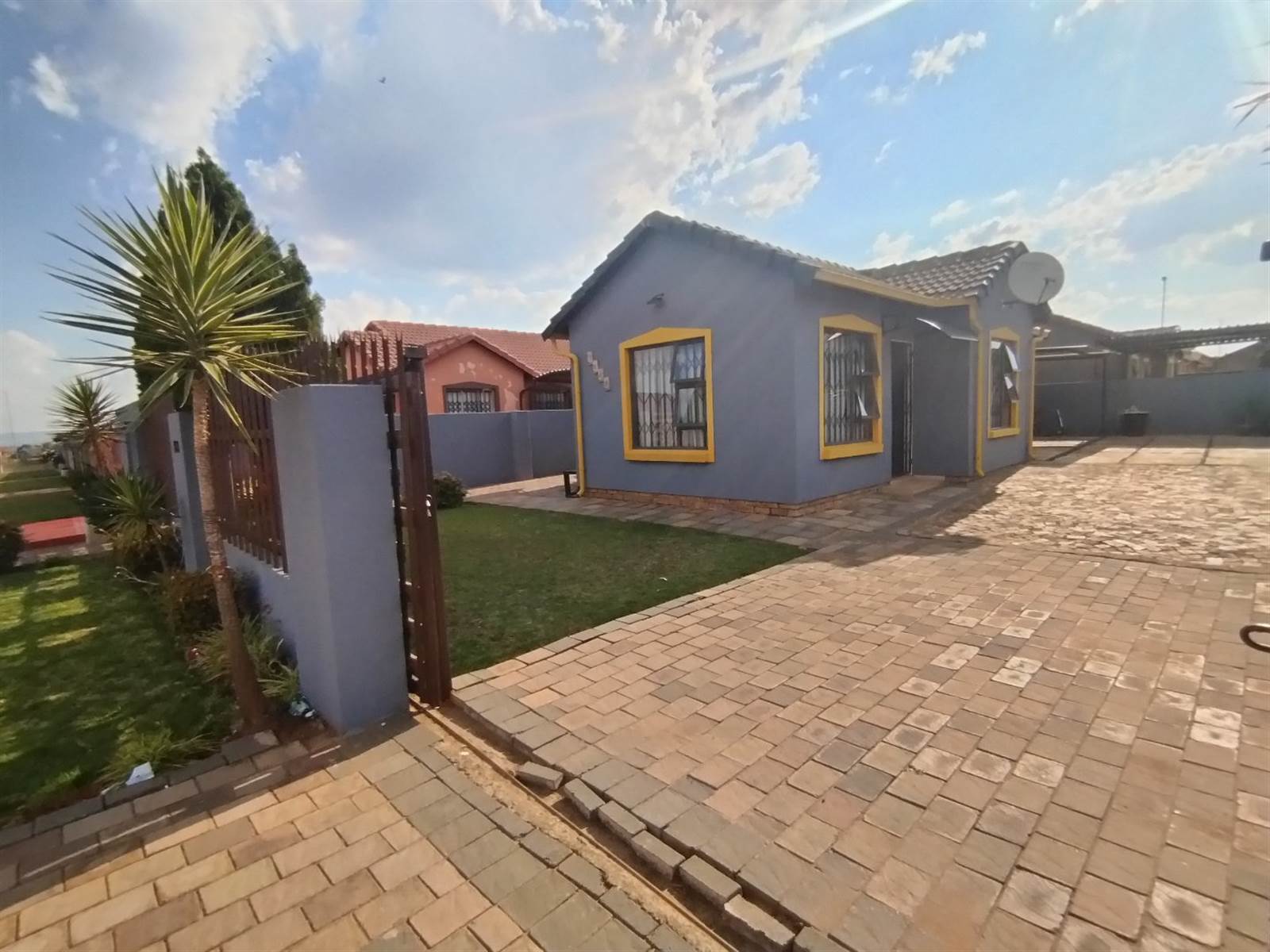 3 Bed House in Roodekop photo number 30