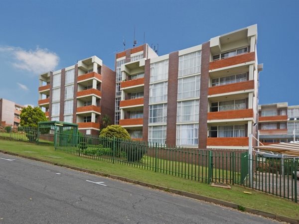 2 Bedroom Flat 2 Bedroom Flat