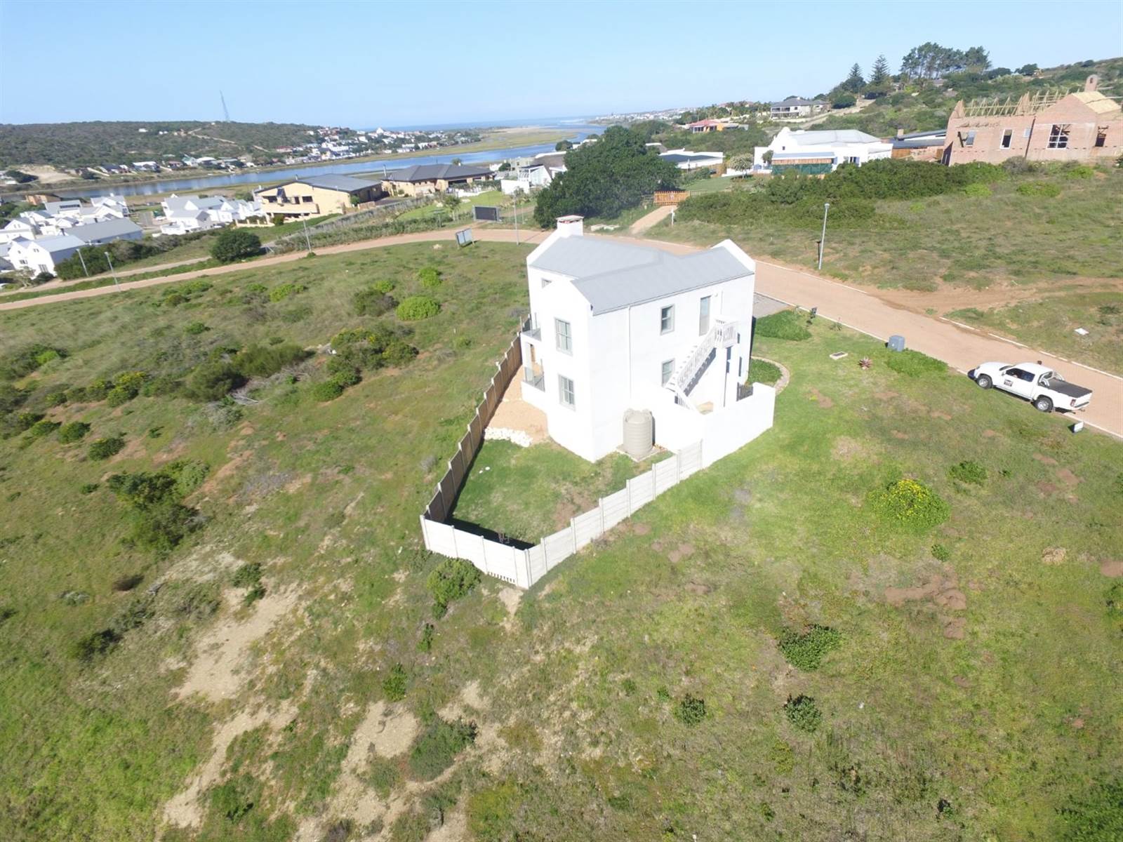 4 Bed House in Stilbaai photo number 24