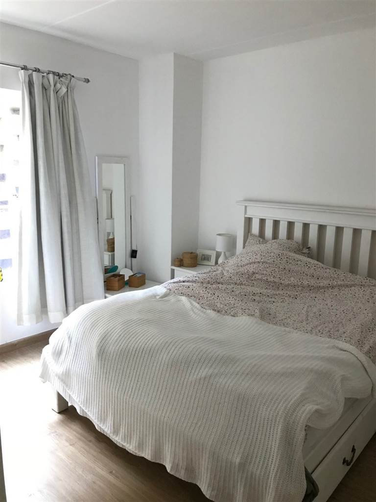 1 Bed Apartment in Broadacres photo number 2