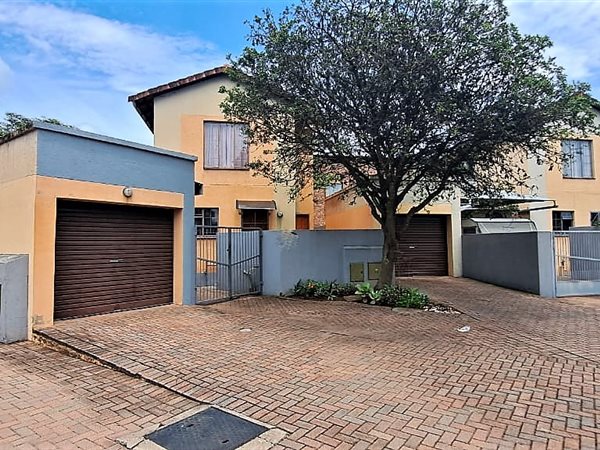 2 Bedroom Duplex 2 Bedroom Duplex