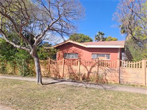 4 Bed House in Mayville