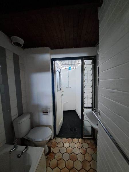 1 Bed Townhouse in Pinetown Central photo number 8