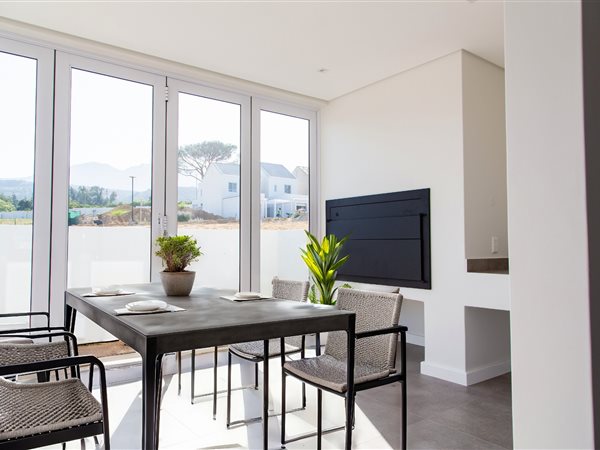 3 Bedroom House 3 Bedroom House