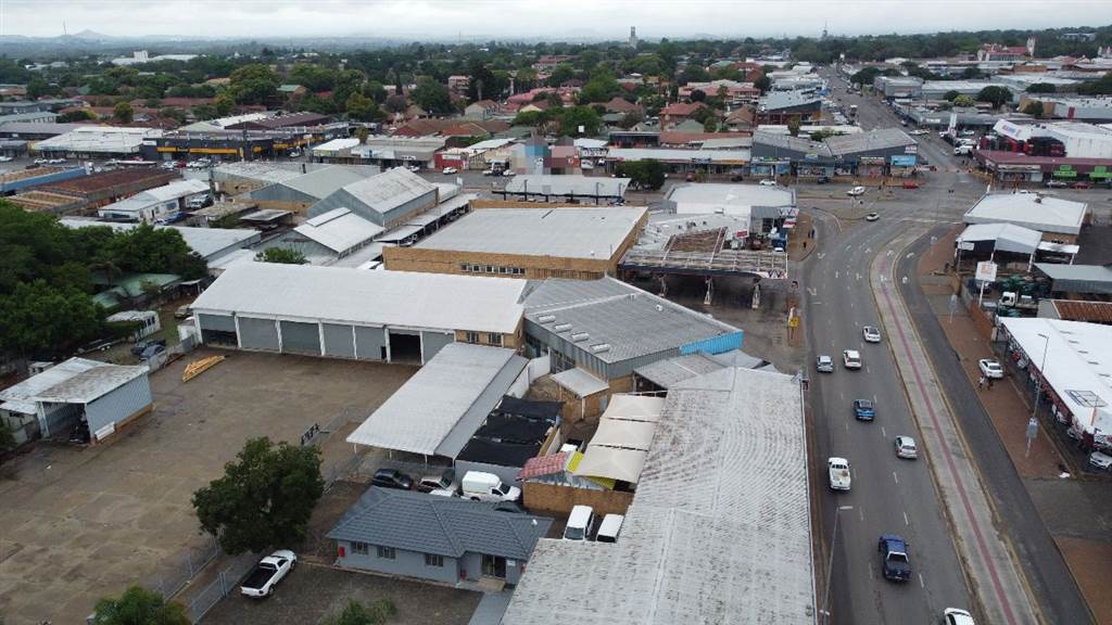 5713  m² Commercial space in Rustenburg Central photo number 9