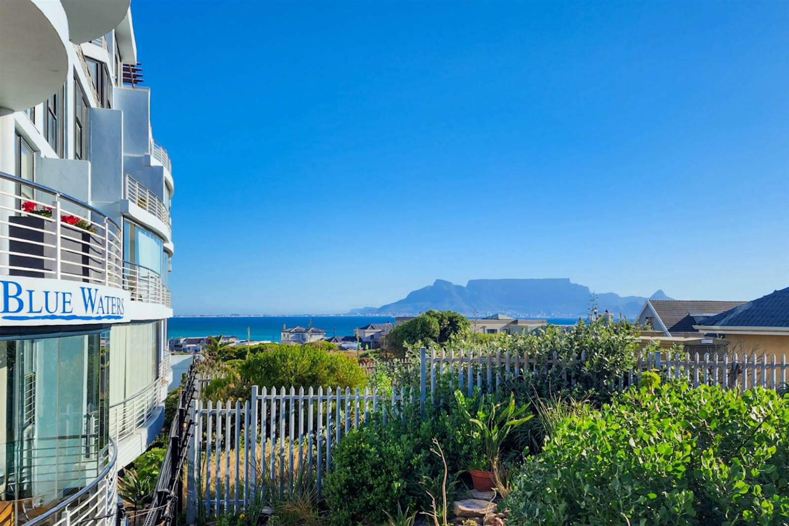 2 Bed Apartment in Bloubergstrand photo number 29