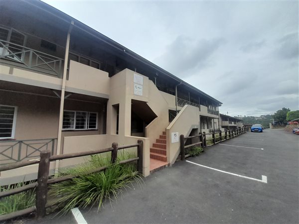 2 Bed House in Carrington Heights
