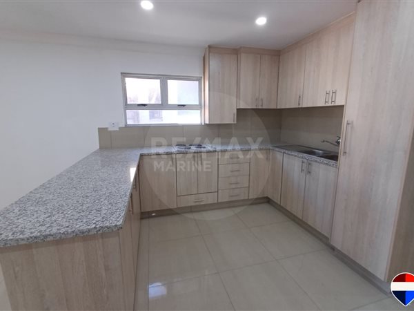 4 Bedroom House 4 Bedroom House