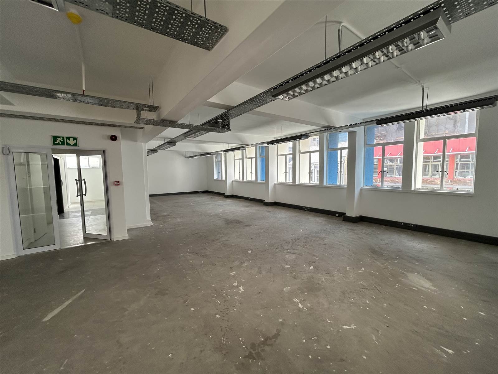 372  m² Commercial space in Cape Town City Centre photo number 3