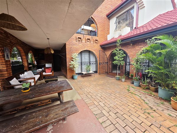 3 Bedroom House 3 Bedroom House