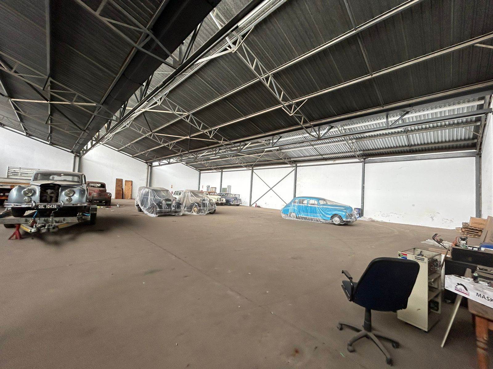 1000  m² Industrial space in Elandsfontein AH photo number 12