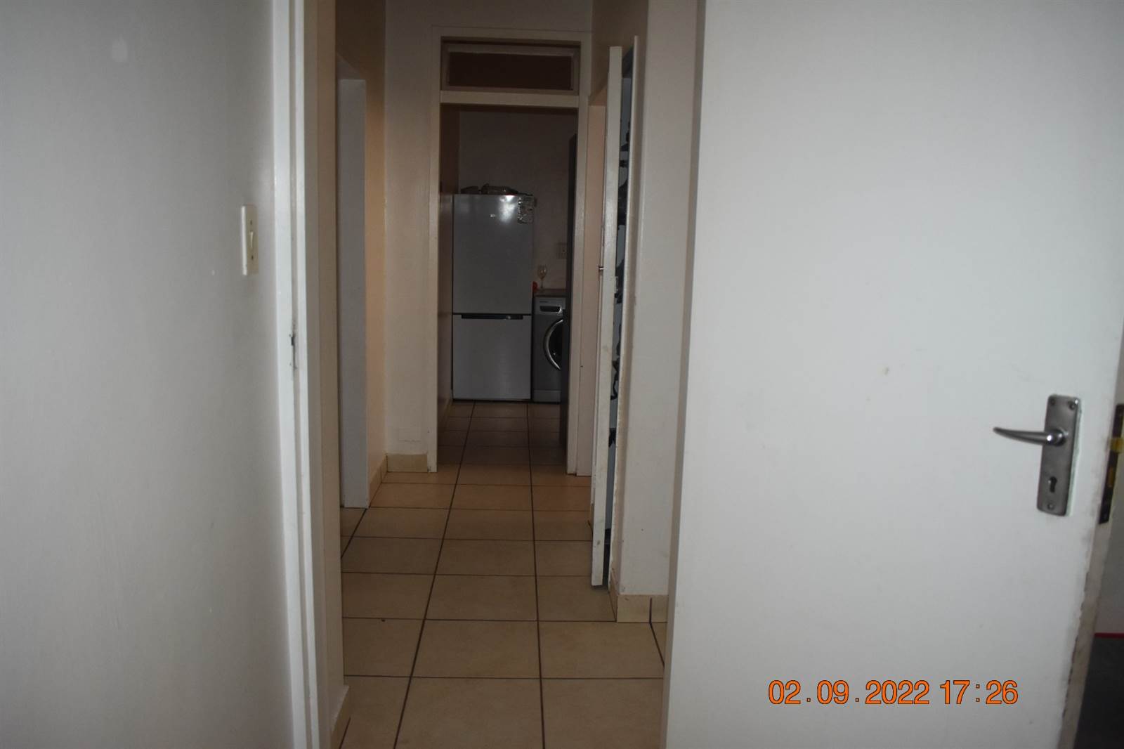 2 Bed Apartment in Driehoek photo number 17