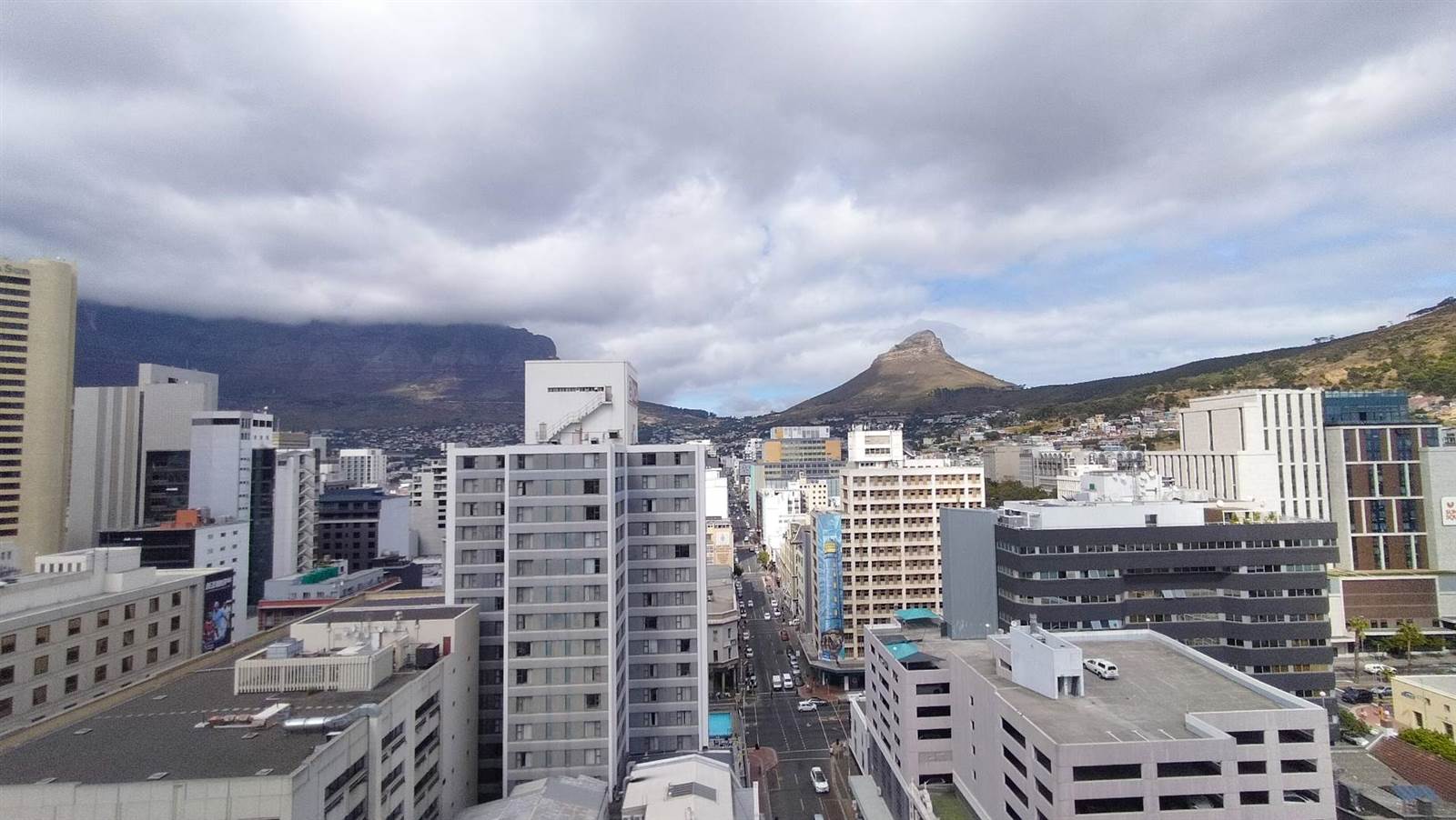 700  m² Office Space in Cape Town City Centre photo number 7