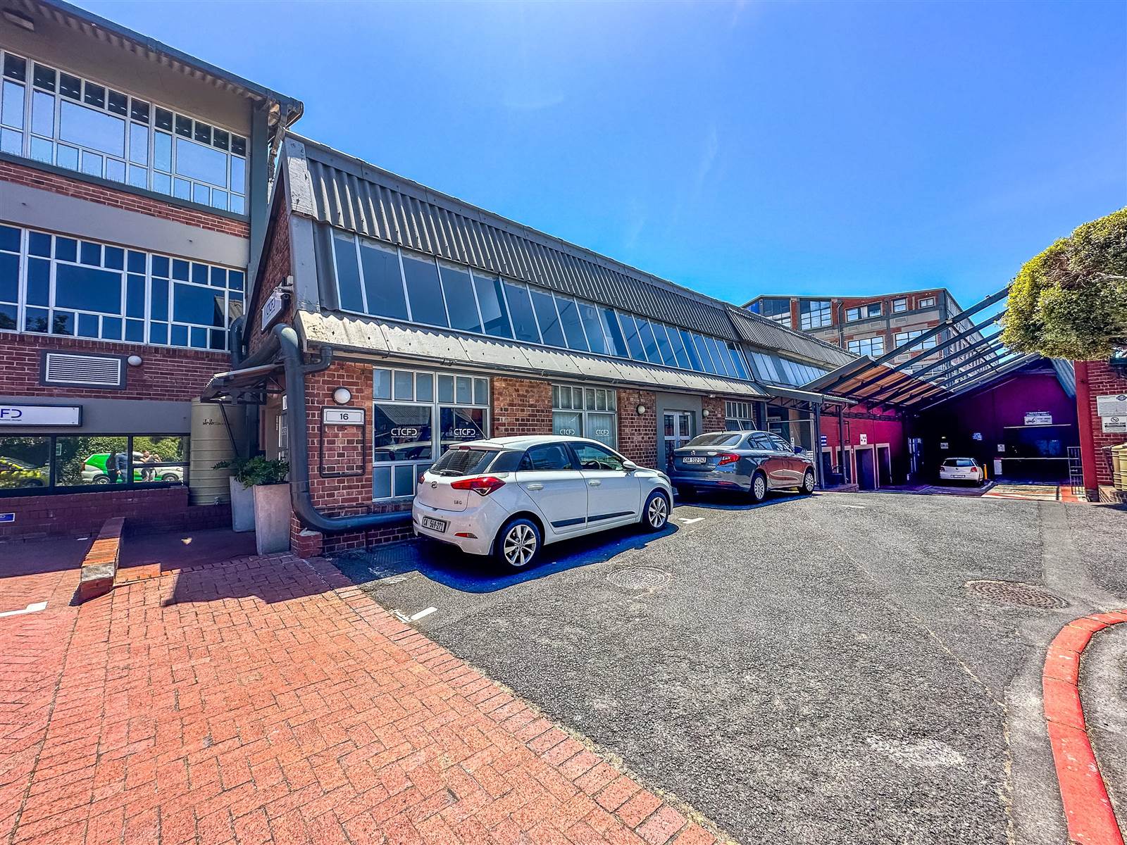 946  m² Commercial space in Mowbray photo number 8