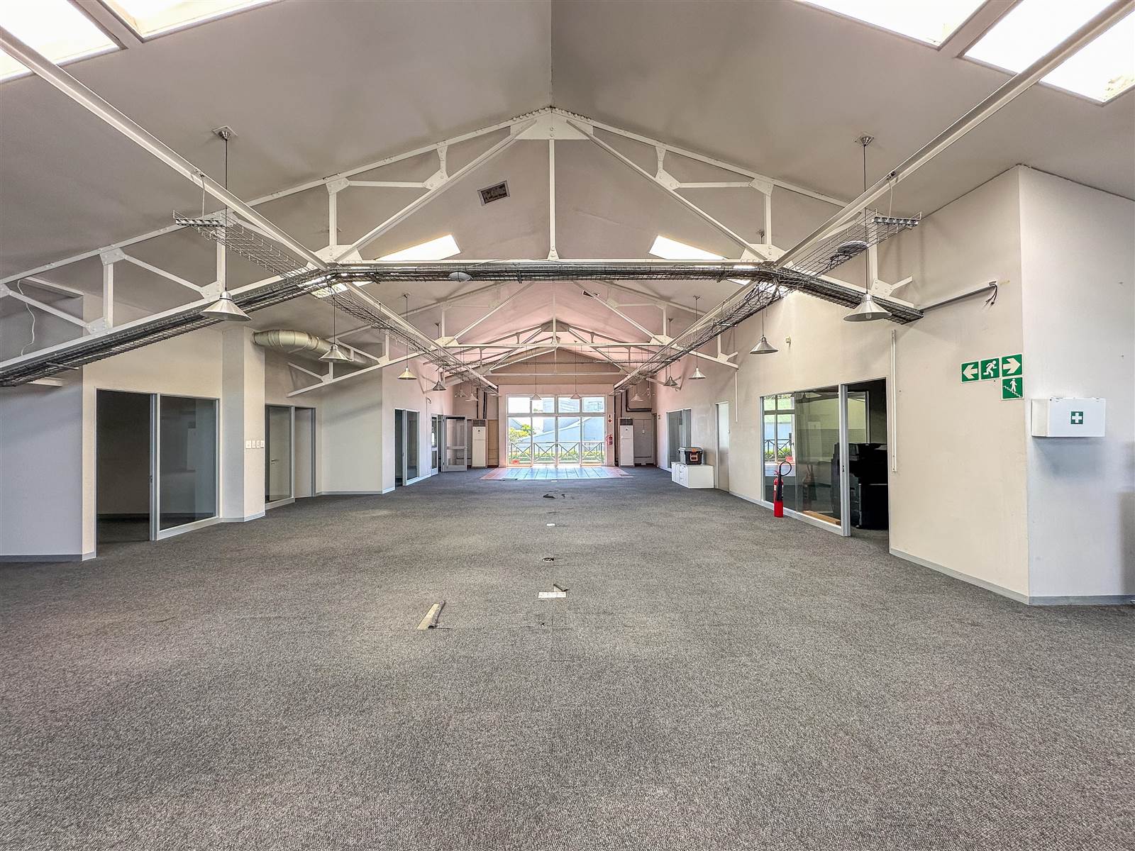 946  m² Commercial space in Mowbray photo number 18
