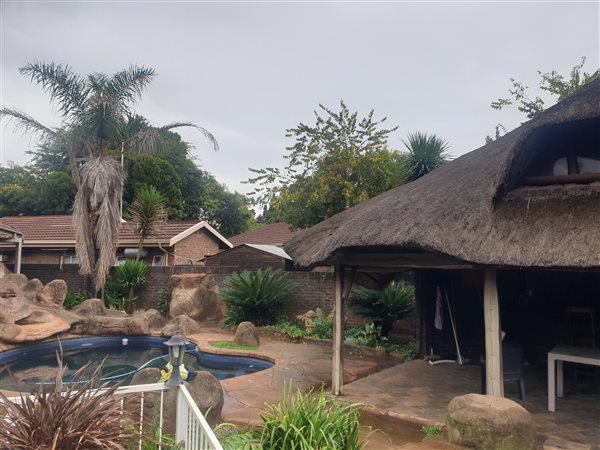 4 Bed House in Delmas