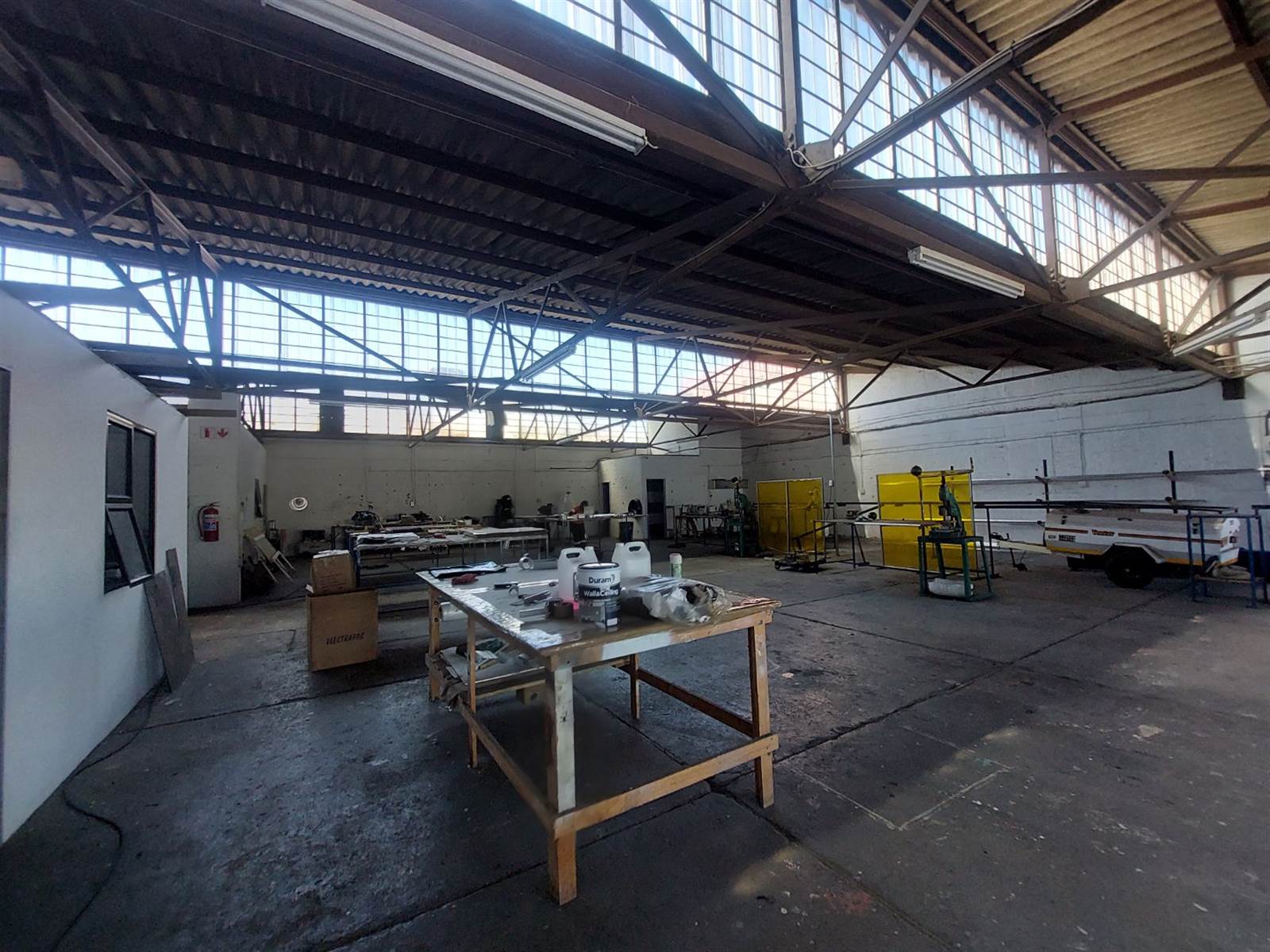 432  m² Commercial space in Paarden Eiland photo number 25