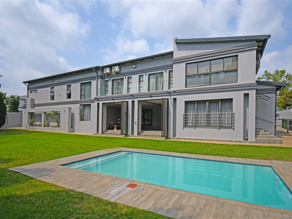 7 Bedroom House 7 Bedroom House