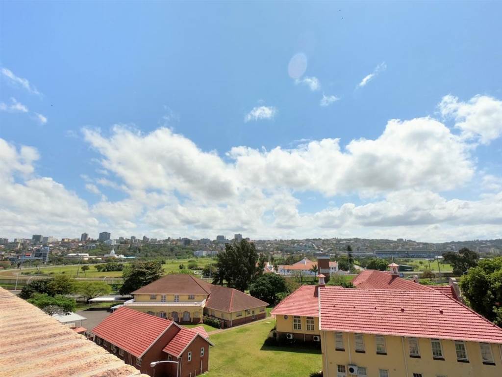 5720  m² Commercial space in Greyville photo number 9
