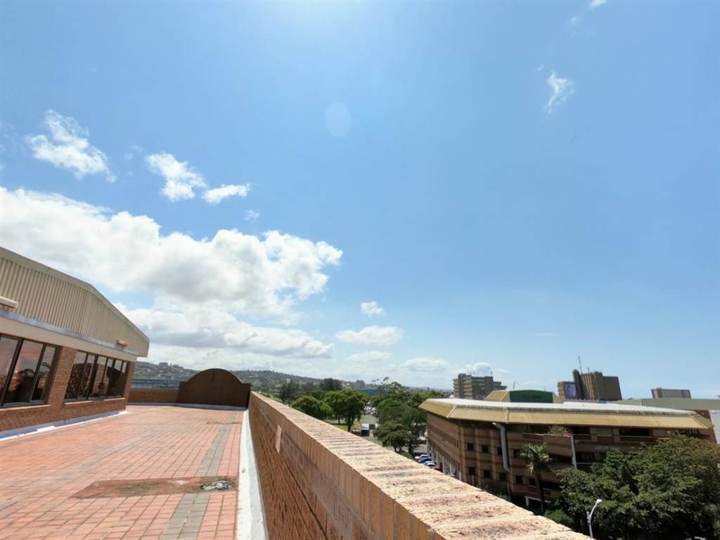 5720  m² Commercial space in Greyville photo number 8