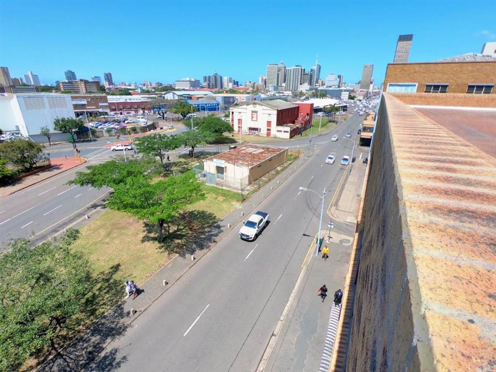 5720  m² Commercial space in Greyville photo number 11