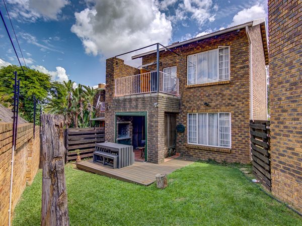 2 Bedroom Townhouse