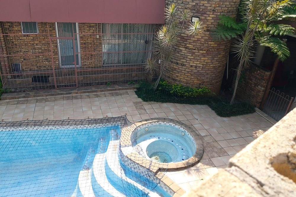 4 Bed House in Tzaneen photo number 16