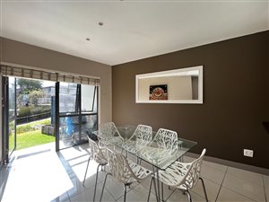 2 Bed Apartment in Wendywood