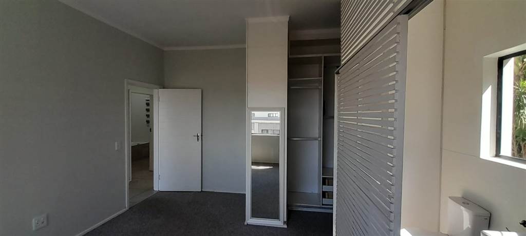 3 Bed Apartment in Doonside photo number 11