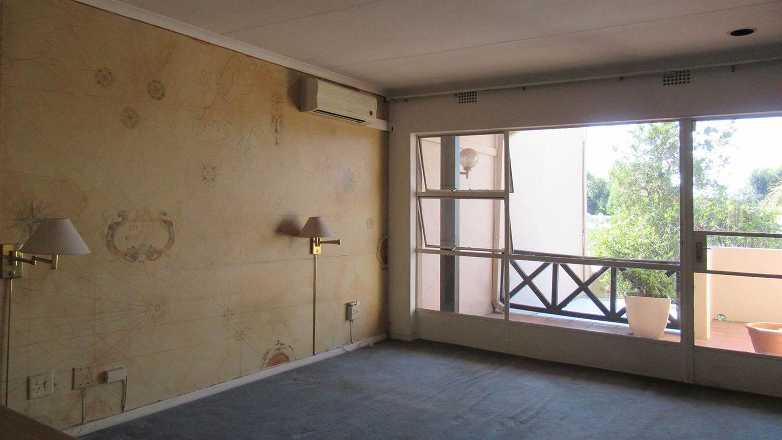 3 Bed Apartment in Illovo photo number 13