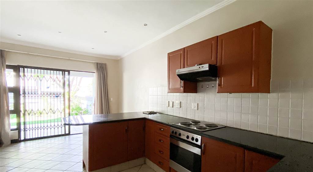 3 Bed Townhouse in Ebotse Estate photo number 15