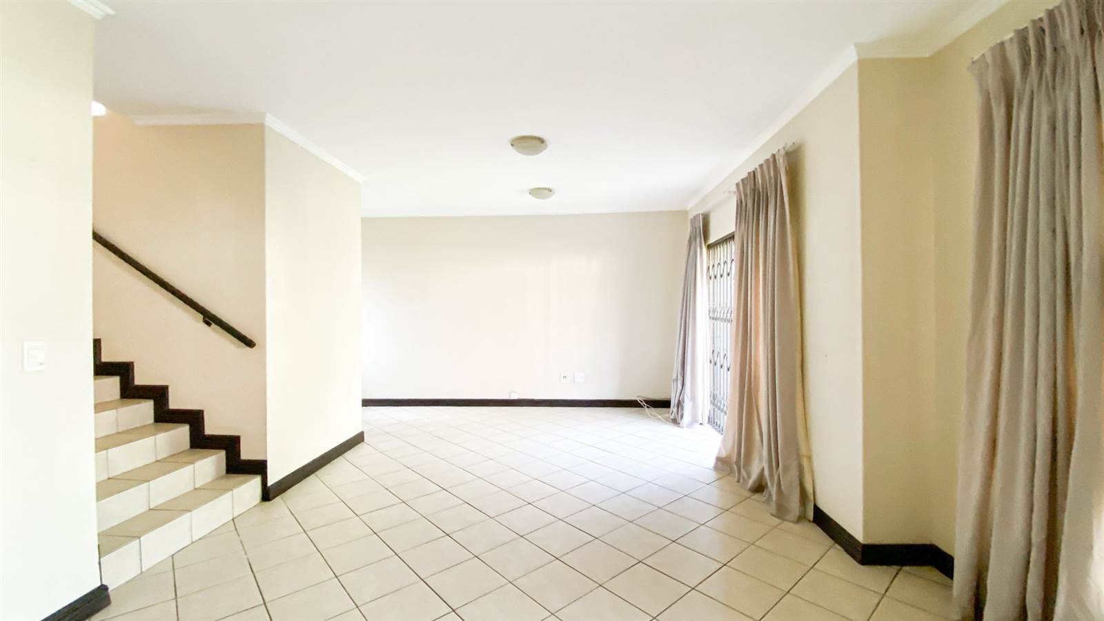 3 Bed Townhouse in Ebotse Estate photo number 21