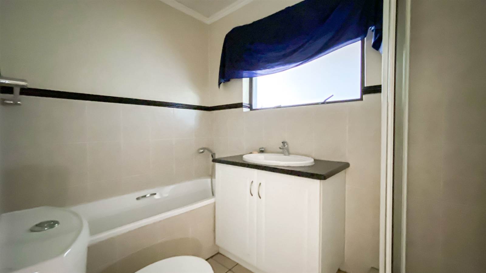 3 Bed Townhouse in Ebotse Estate photo number 24