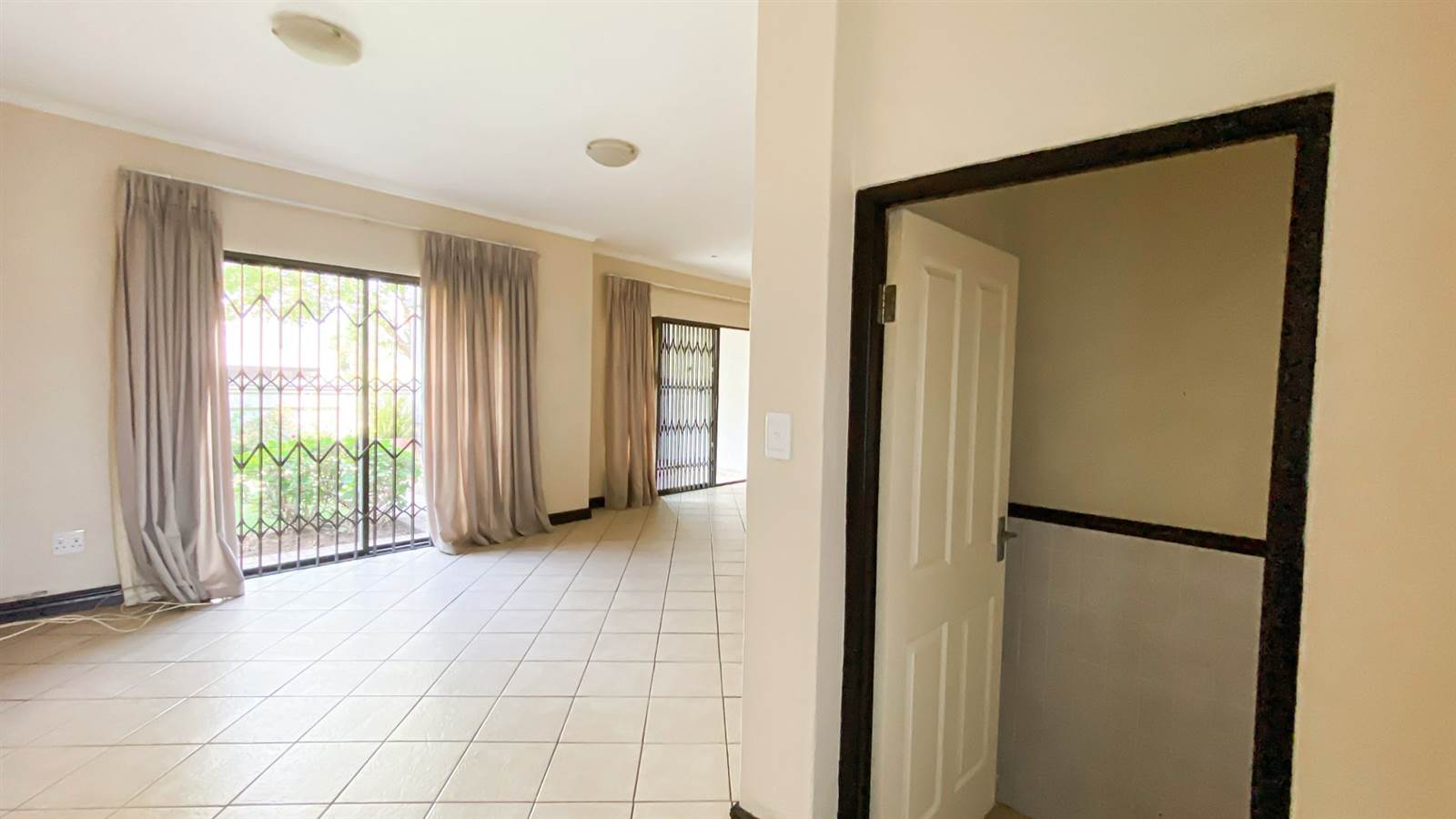 3 Bed Townhouse in Ebotse Estate photo number 10