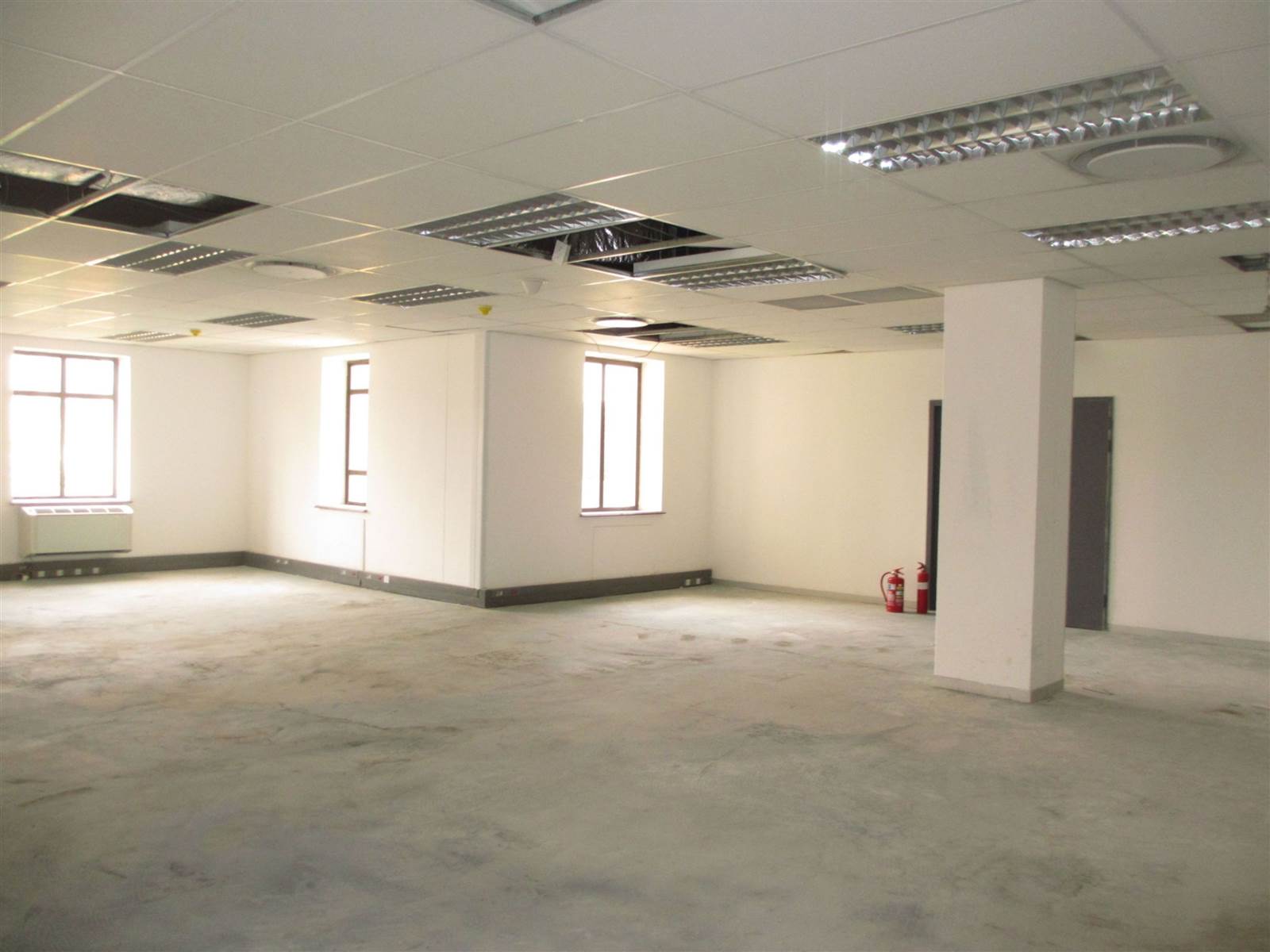 240  m² Commercial space in Fourways photo number 9